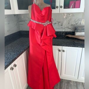 TERANI ball gown in red. Size 6. Never been worn before.